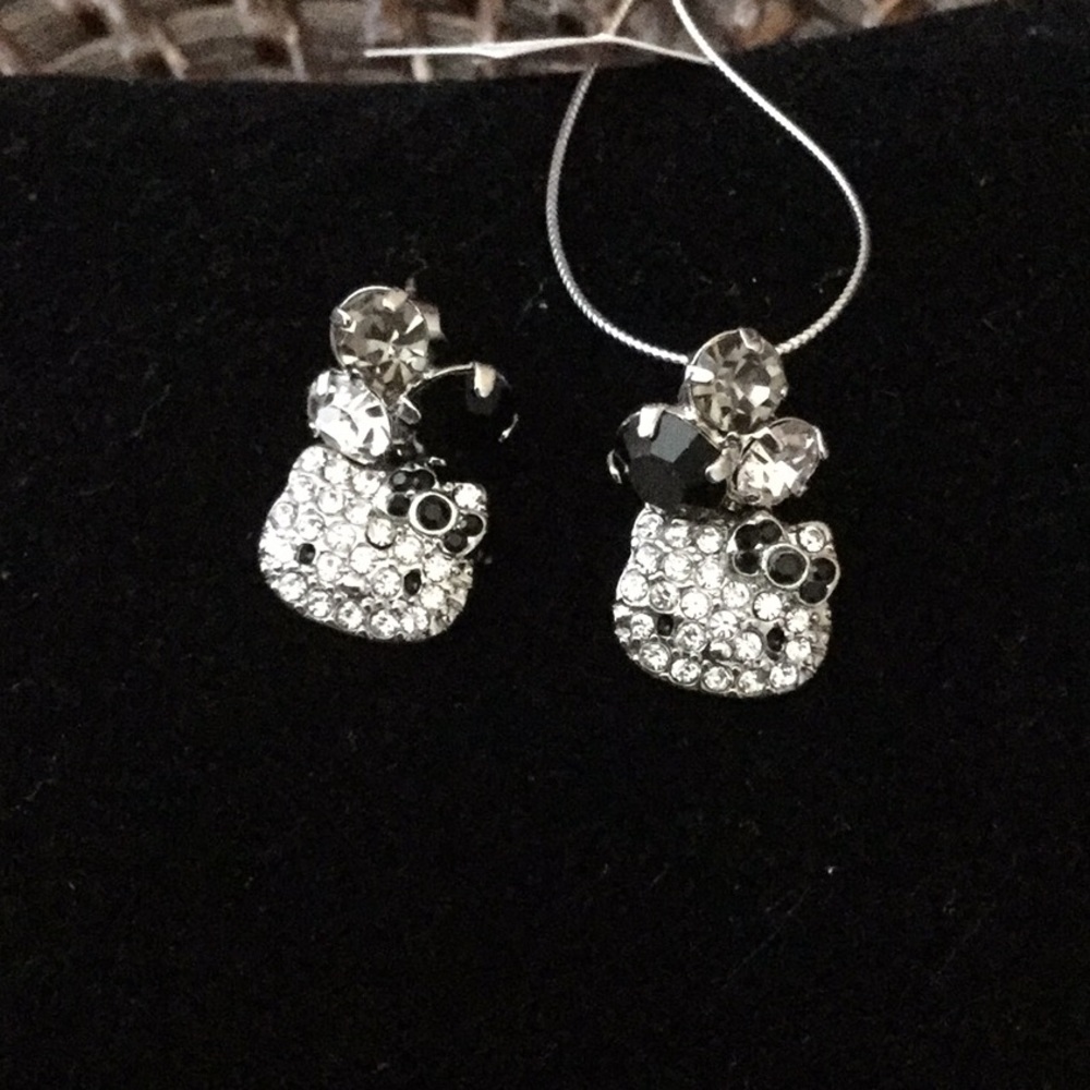 Hello Kitty earrings